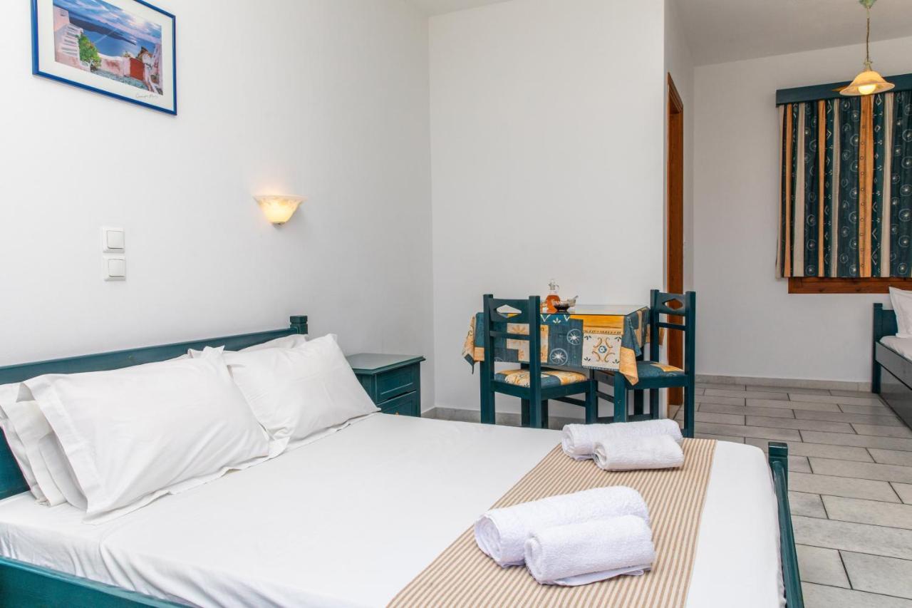 Surfer Paradise Naxos City Exterior foto