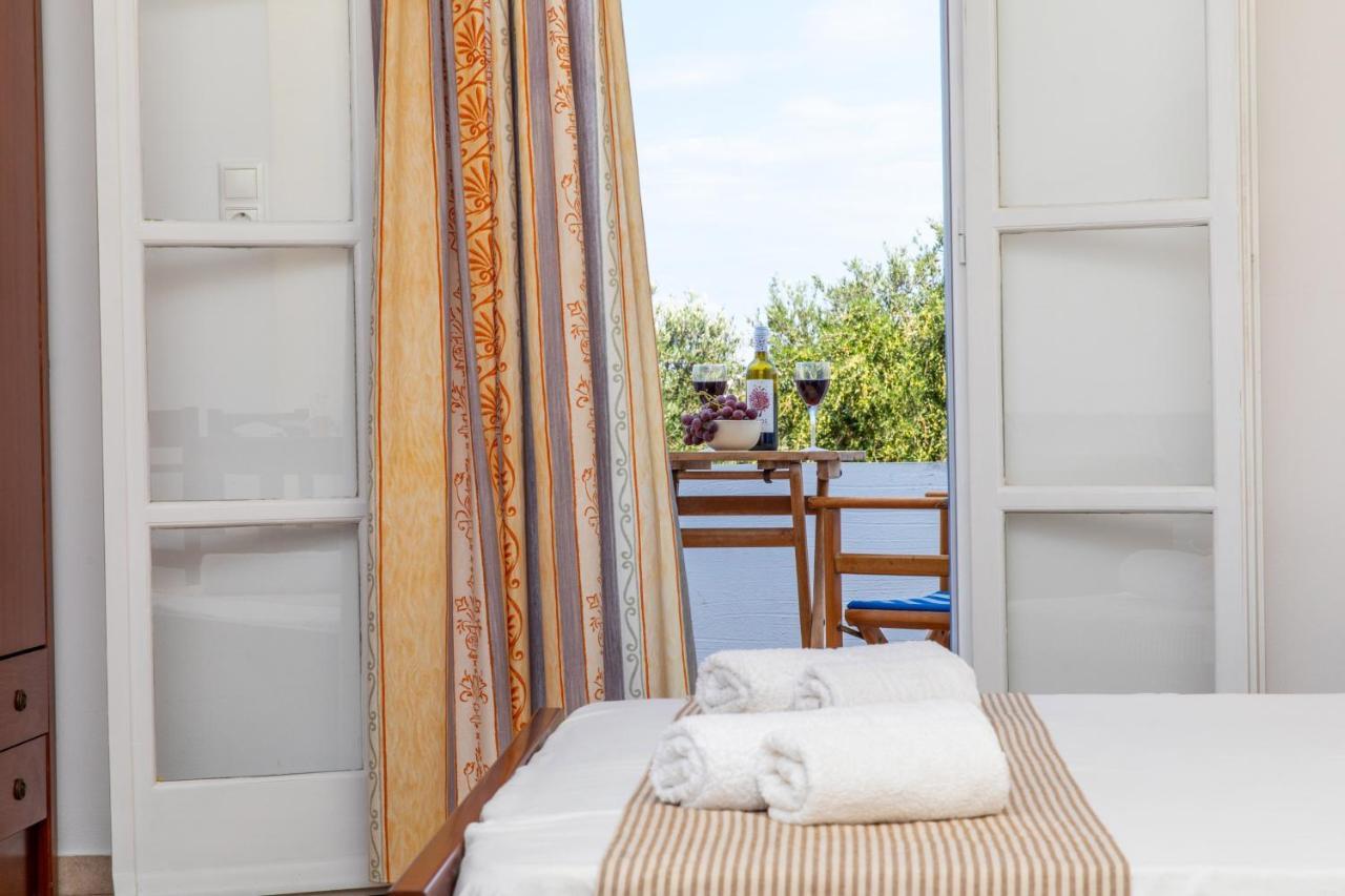Surfer Paradise Naxos City Exterior foto